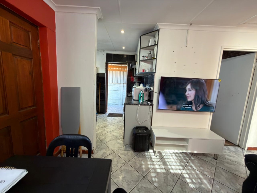 To Let 3 Bedroom Property for Rent in Highbury Western Cape